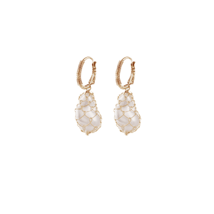 Gas Earrings Yellow Gold Tao Biwa Earrings