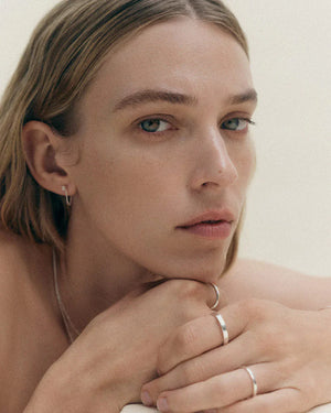 Kirstin Ash Earrings Kirstin Ash Lumen ChainStuds