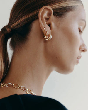 Kirstin Ash Earrings Kirstin Ash Rhythm T-Bar Hoops (18K Gold Plated & Silver)