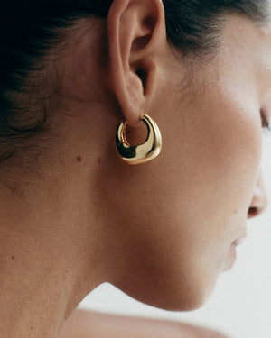 Kirstin Ash Earrings Kirstin Ash Ritual Hoops – 18K Gold