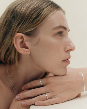 Kirstin Ash Rings Kirstin Ash Contour Slim Rings