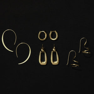 Najo Earrings Najo Balm Oval Huggie Earrings – Gold & Silver