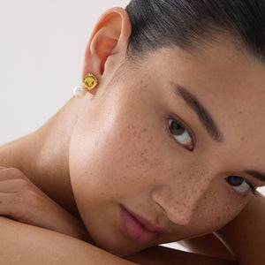 Najo Earrings Najo Coral Kiss Pearl Earring