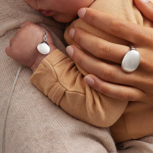 Najo Rings Najo oval tapered solid silver ring