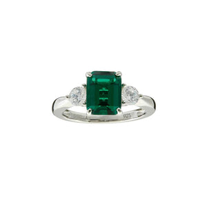 Sybella Rings Green / 6 SYBELLA PARIS BAGUETTE RING