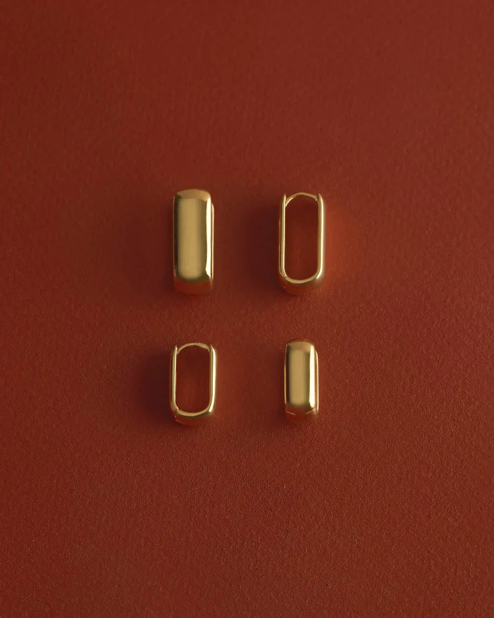 Kirstin Ash Earrings Kirstin Ash Symphony Hoops Small – 18K Gold