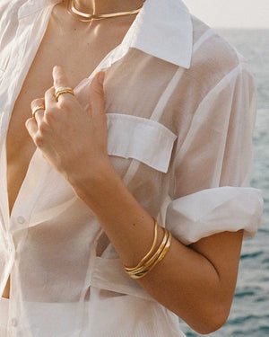 Kirstin Ash Bracelets Kirstin Ash Fold Bangle – Gold Plated & Silver