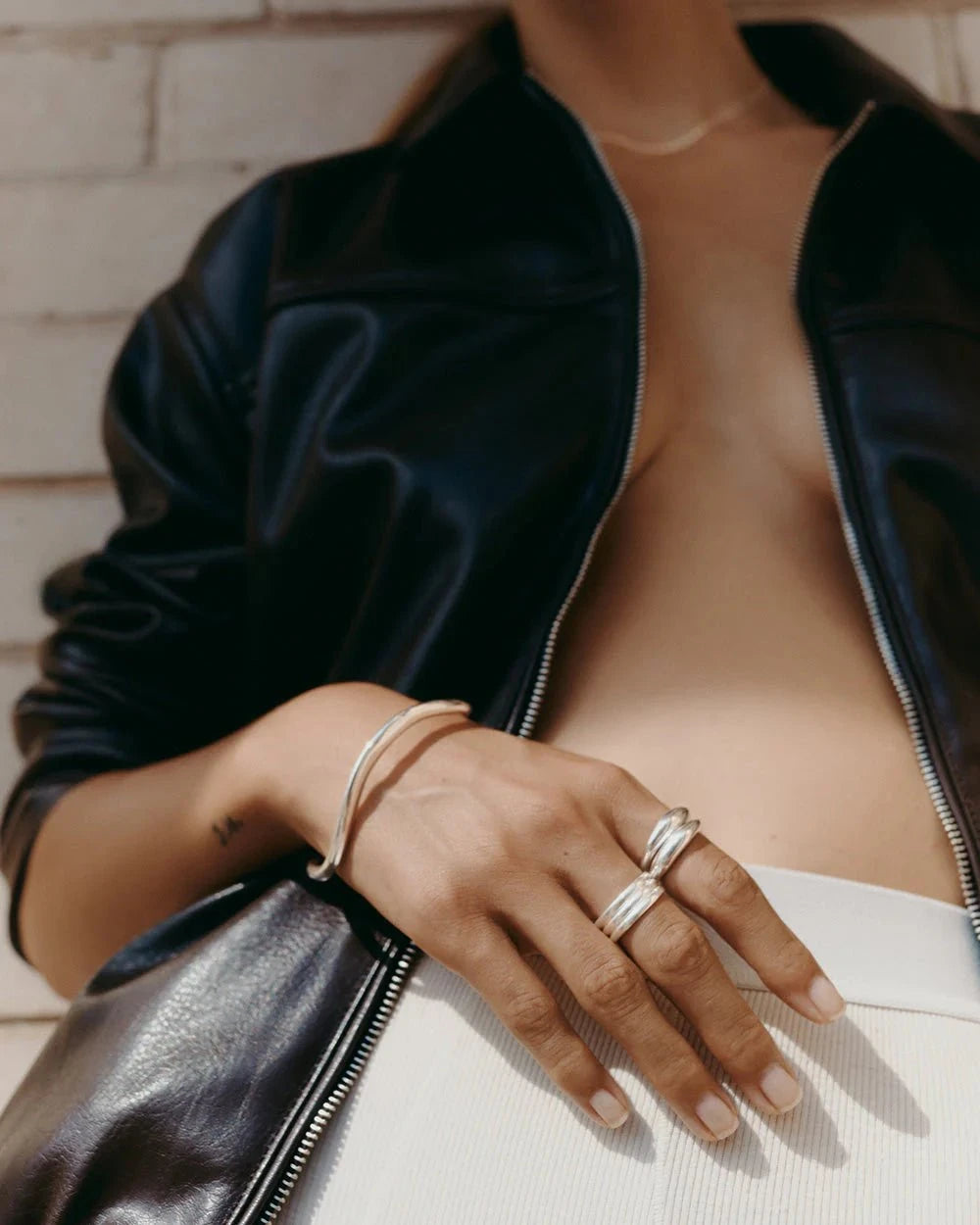 Kirstin Ash Bracelets Kirstin Ash Presence Bangle