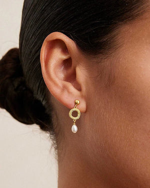 Kirstin Ash Earrings Isole Pearl Earrings