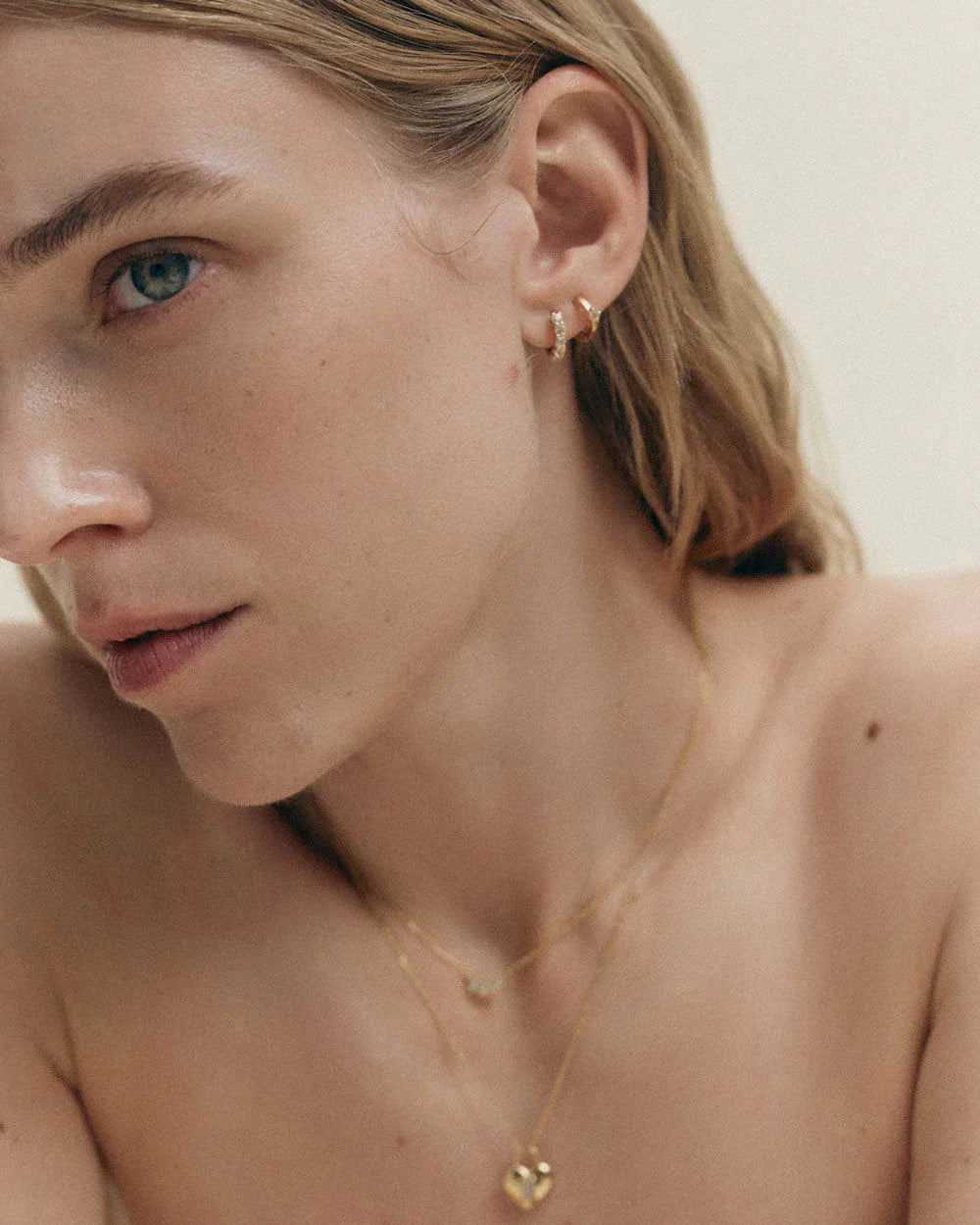 Kirstin Ash Earrings Kirstin Ash Aquila Huggies