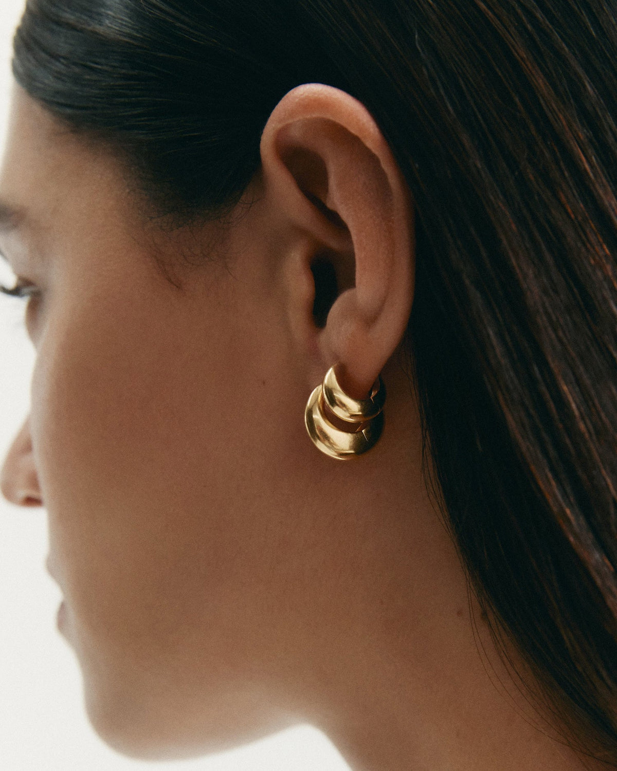 Kirstin Ash Earrings Kirstin Ash Indigo Hoops Small (18K Gold Plated & Silver)