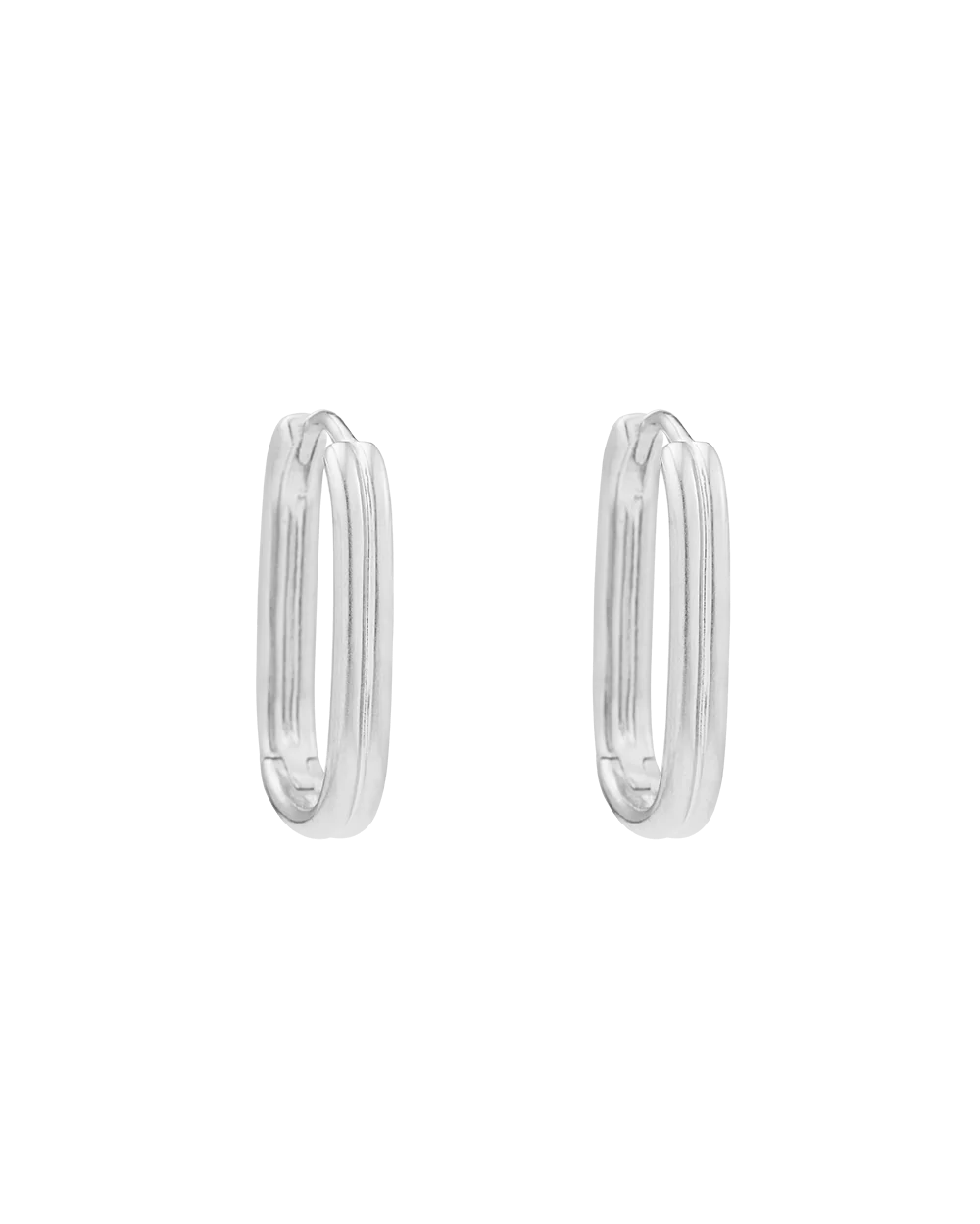 Kirstin Ash Earrings Yellow Gold / Medium Roam Hoops Earrings