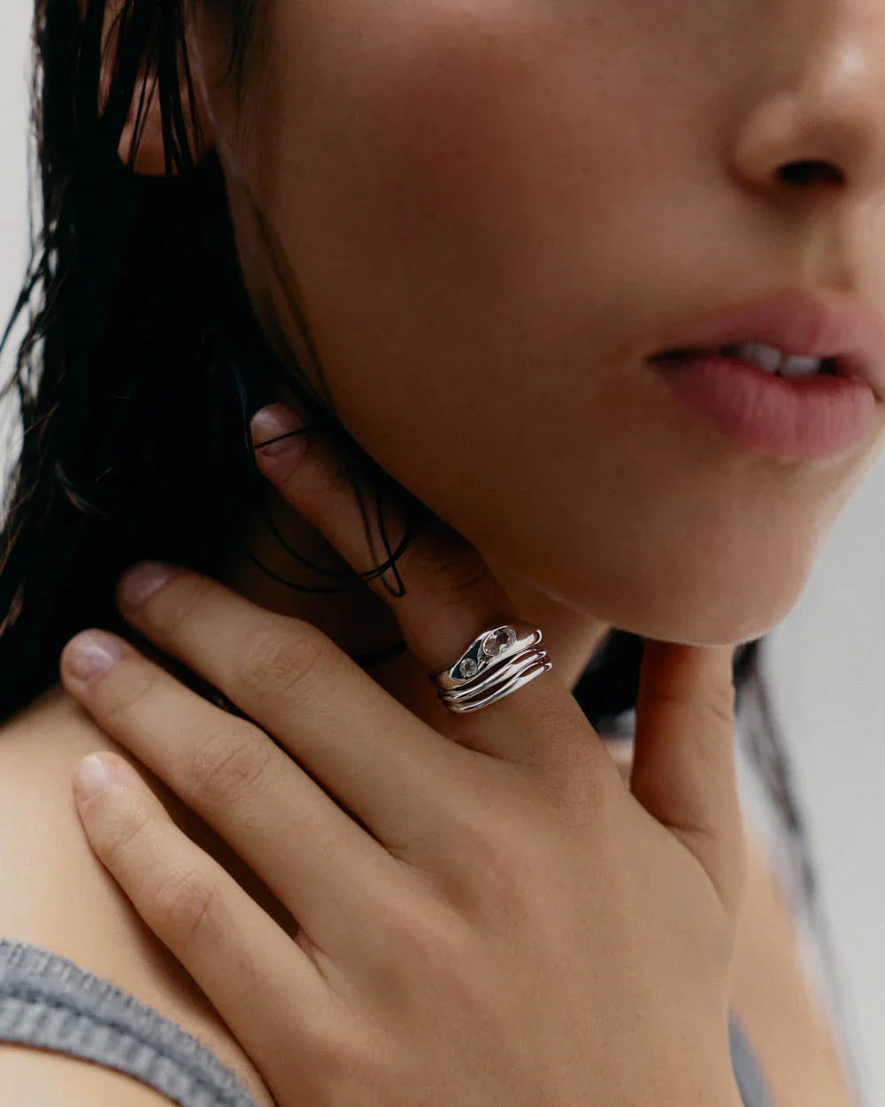 Kirstin Ash Rings Kirstin Ash Vessel White Topaz Ring – Gold & Silver