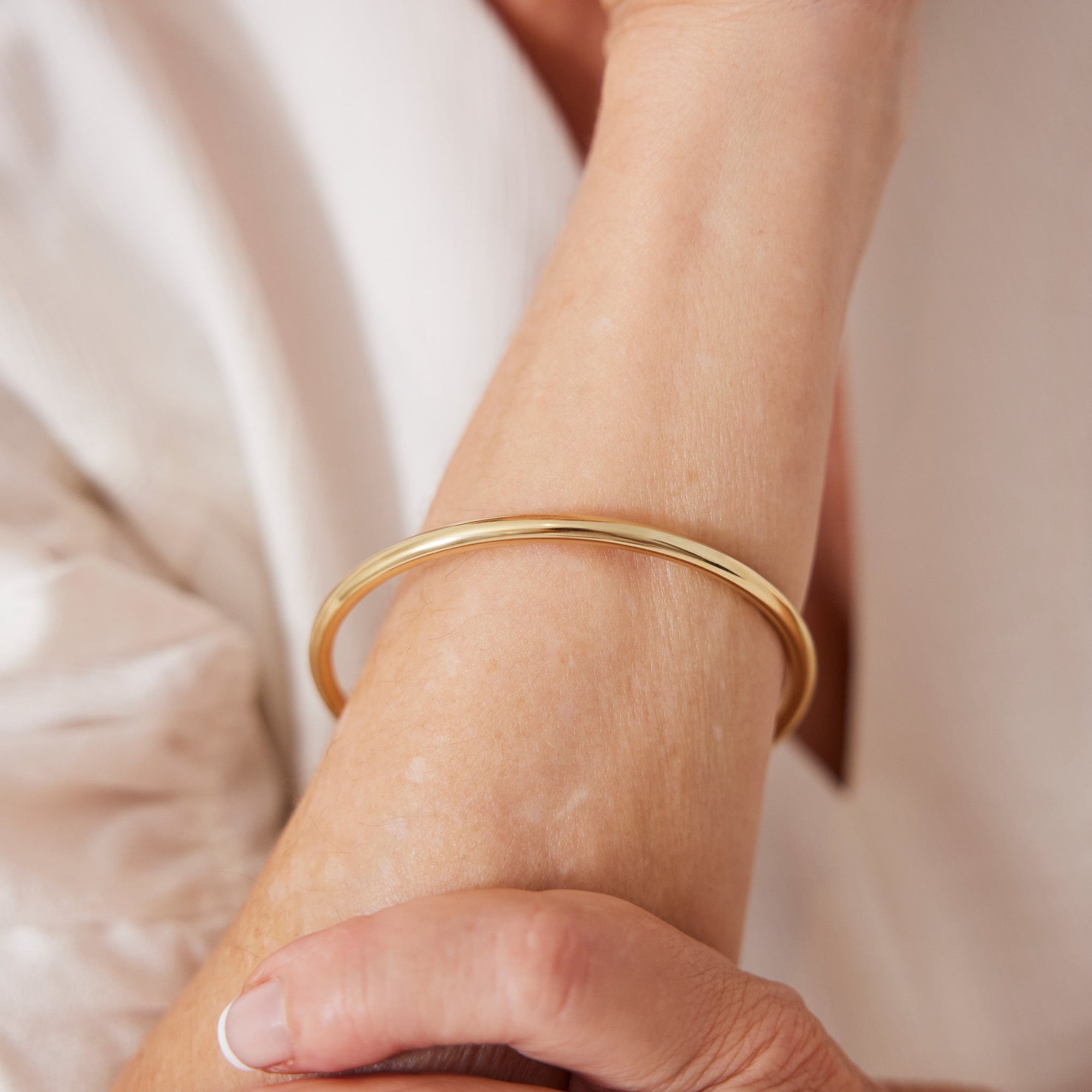 Najo Bracelets Yellow Gold Najo Simplicity Bangle