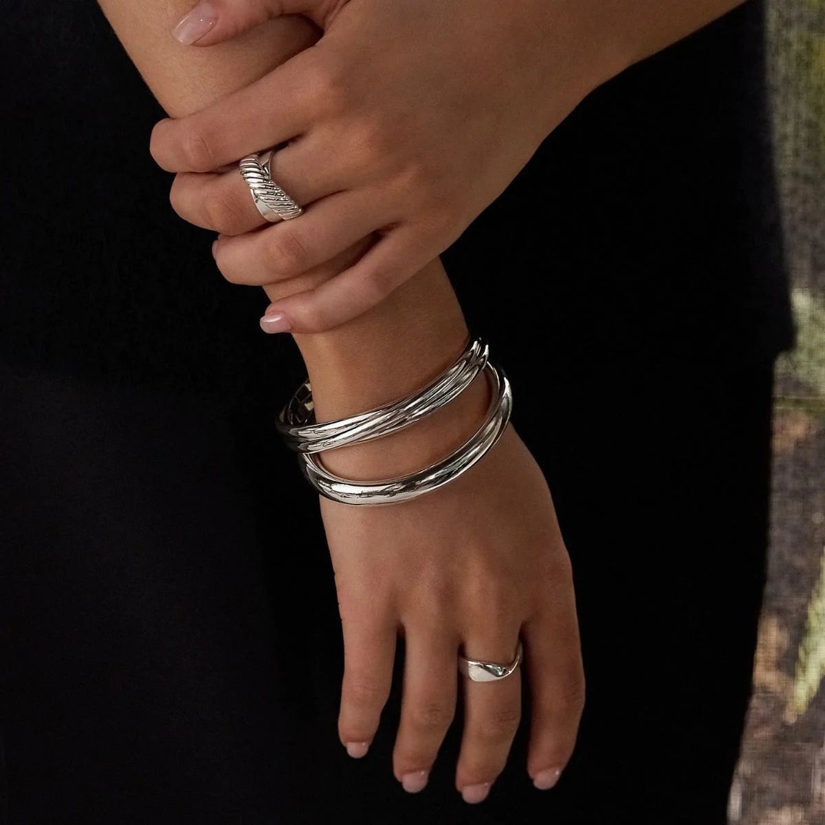 Najo Bracelets Silver Honeysuckle Bangle