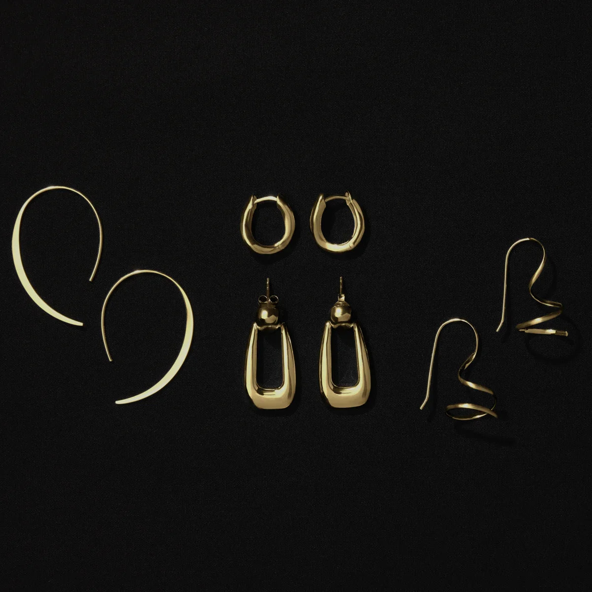 Najo Earrings Najo Balm Oval Huggie Earrings – Gold & Silver