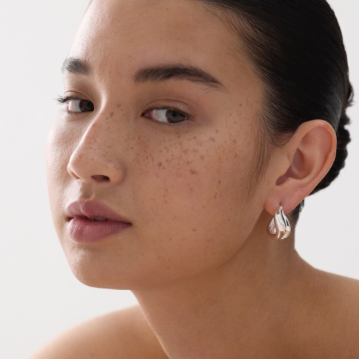 Najo Earrings Najo Eterna Hoop Earring