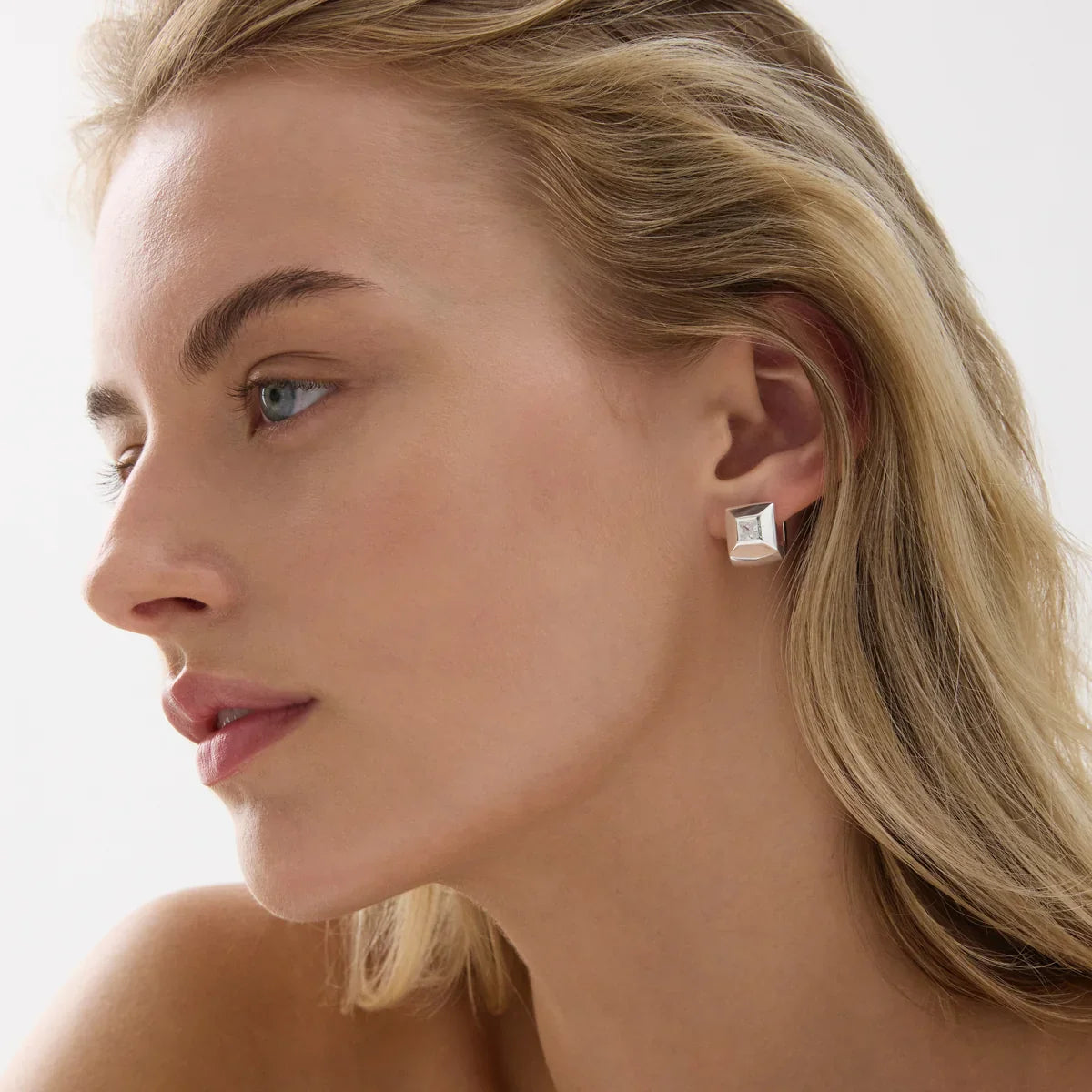 Najo Earrings Najo Halo Cubic Zirconia Huggie Earrings – Gold & Silver