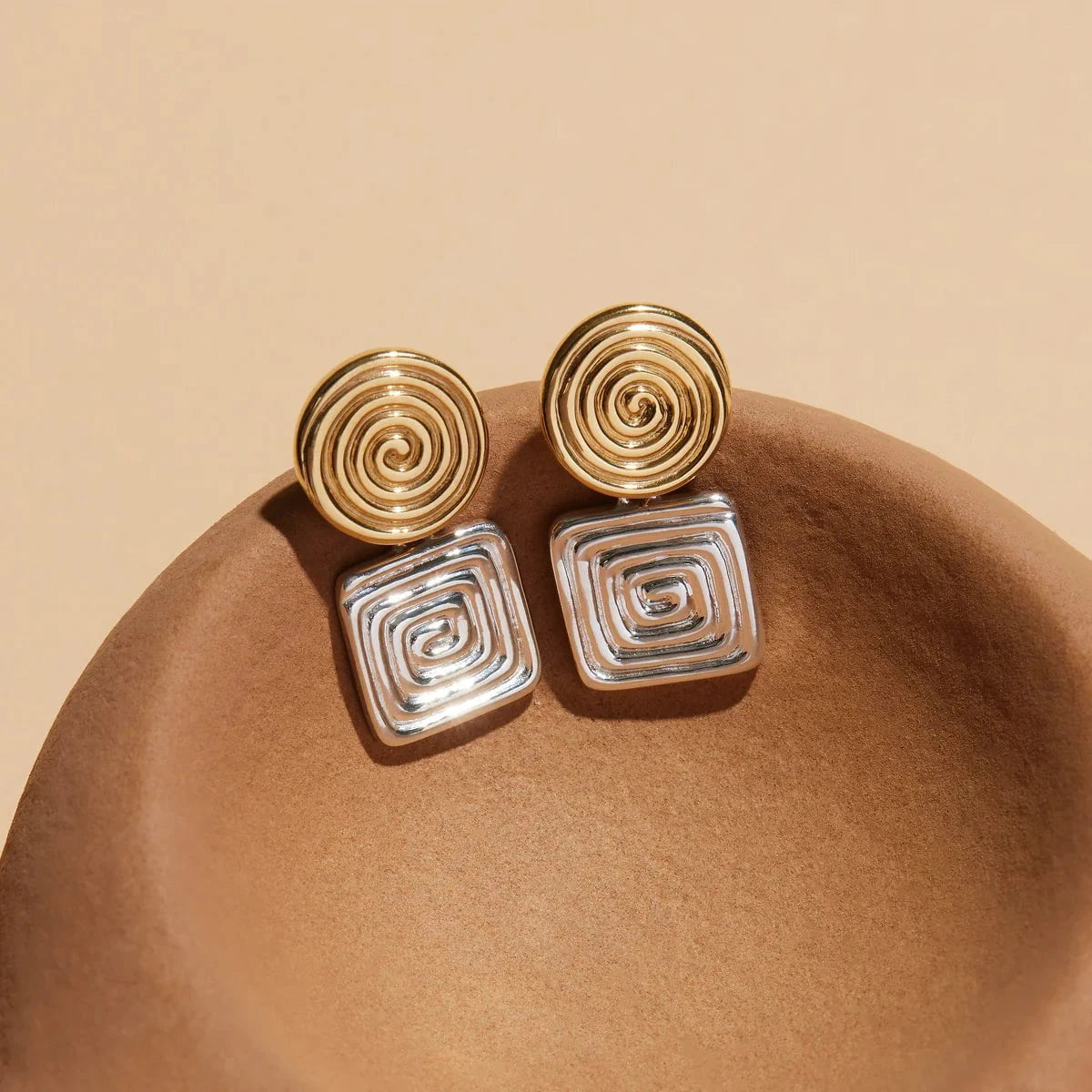 Najo Earrings Najo Labyrinthe Two-Tone Earrings