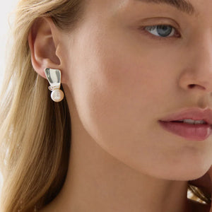 Najo Earrings Najo Sunbeam Freshwater Pearl Drop Earrings – Gold & Silver