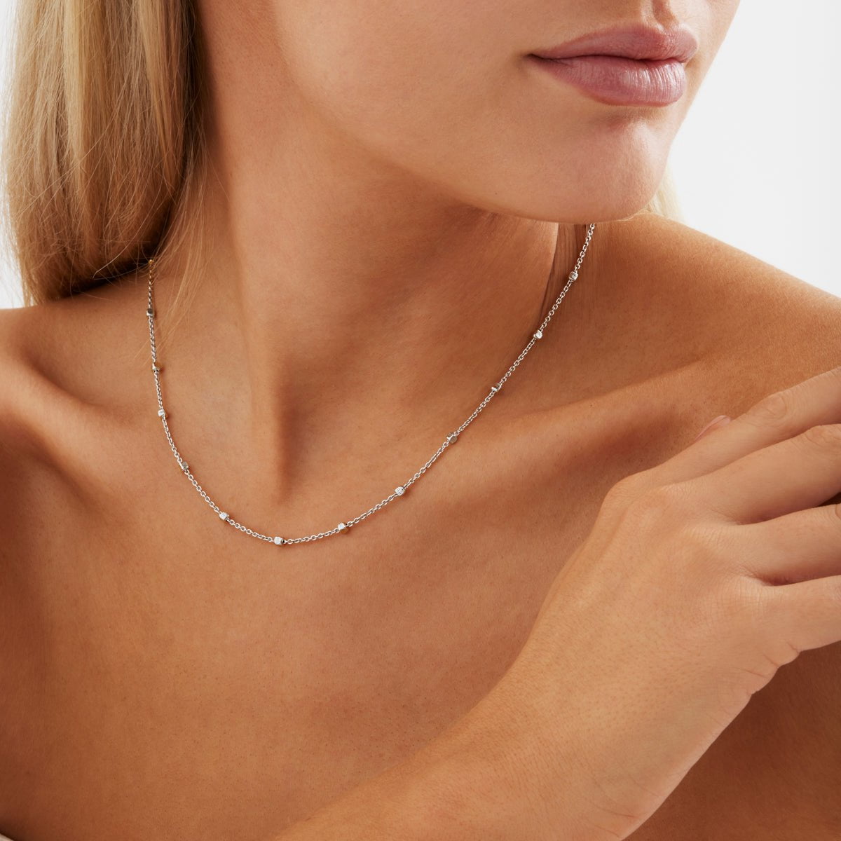 najo-necklaces-birdsong-chain-necklace-44534992535803