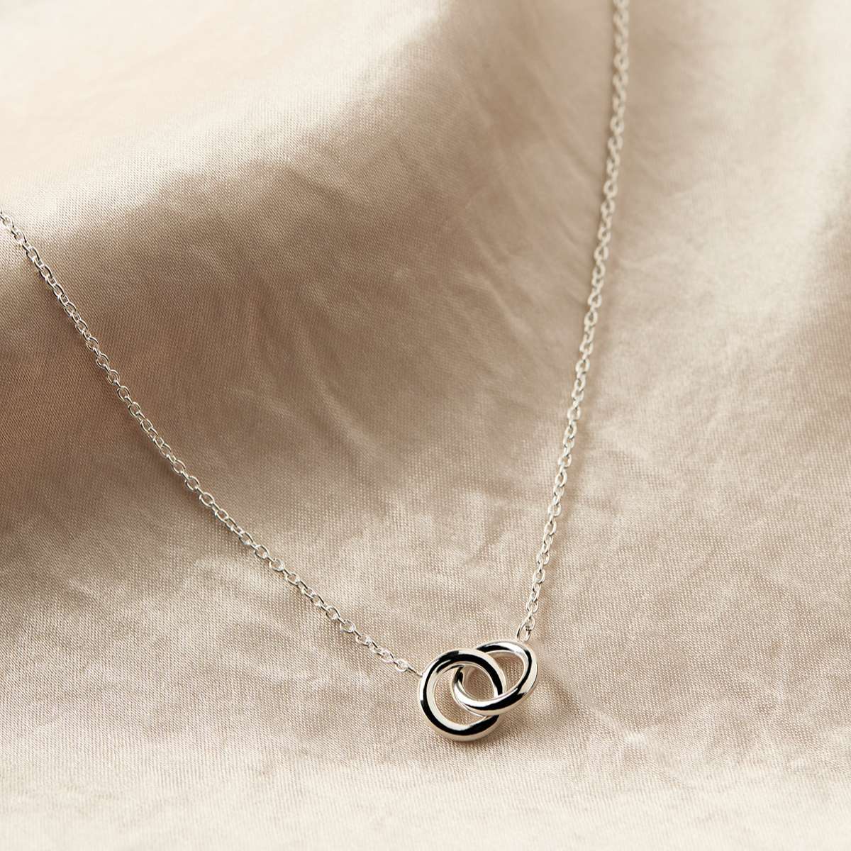 Najo Necklaces Najo Embrace Necklace (42cm+ext)