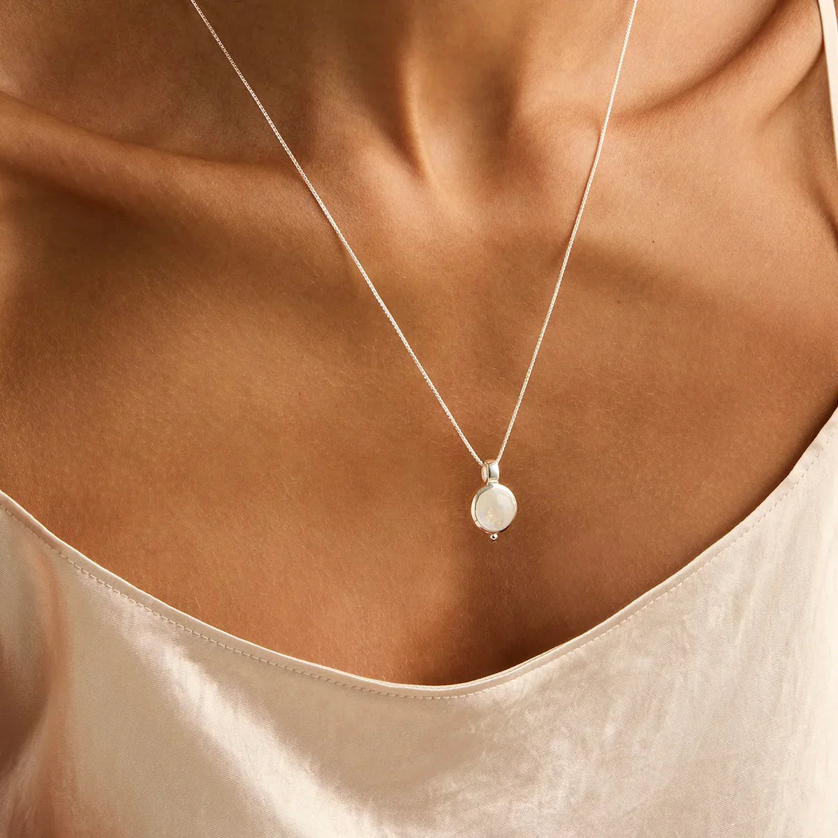 najo-necklaces-najo-garland-moonstone-necklace-1238236898