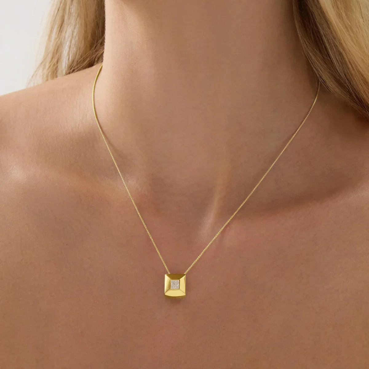 Najo Necklaces Gold Najo Halo Cubic Zirconia Necklace – Gold & Silver