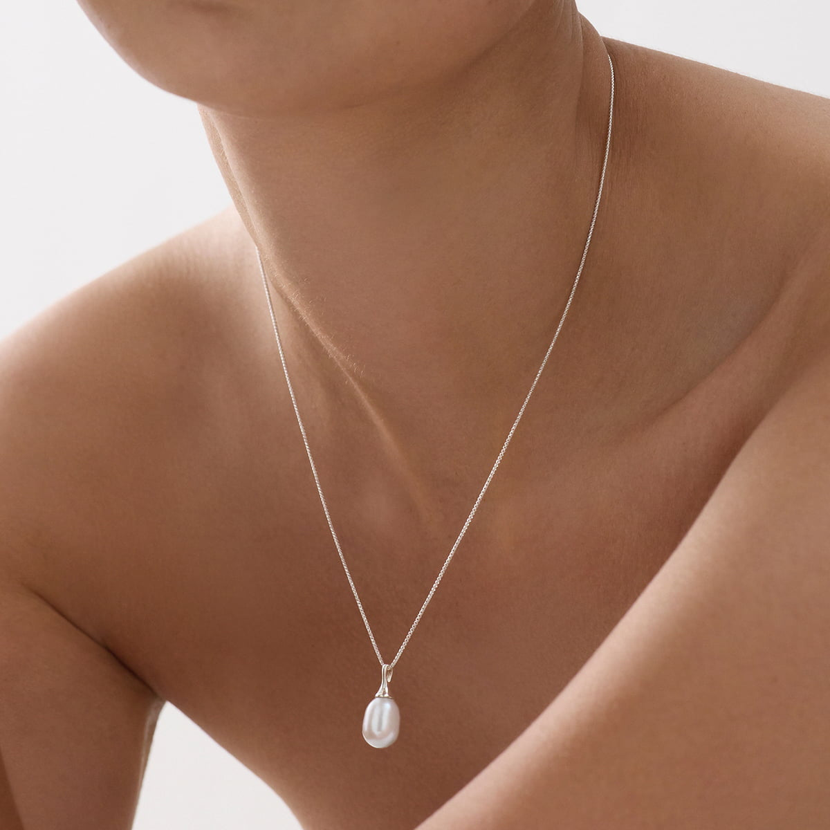 najo-necklaces-najo-isla-pearl-necklace-1238495183