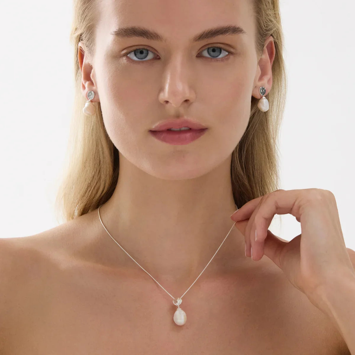 Najo Necklaces Najo Ocean Drift Pearl Necklace – Gold & Silver