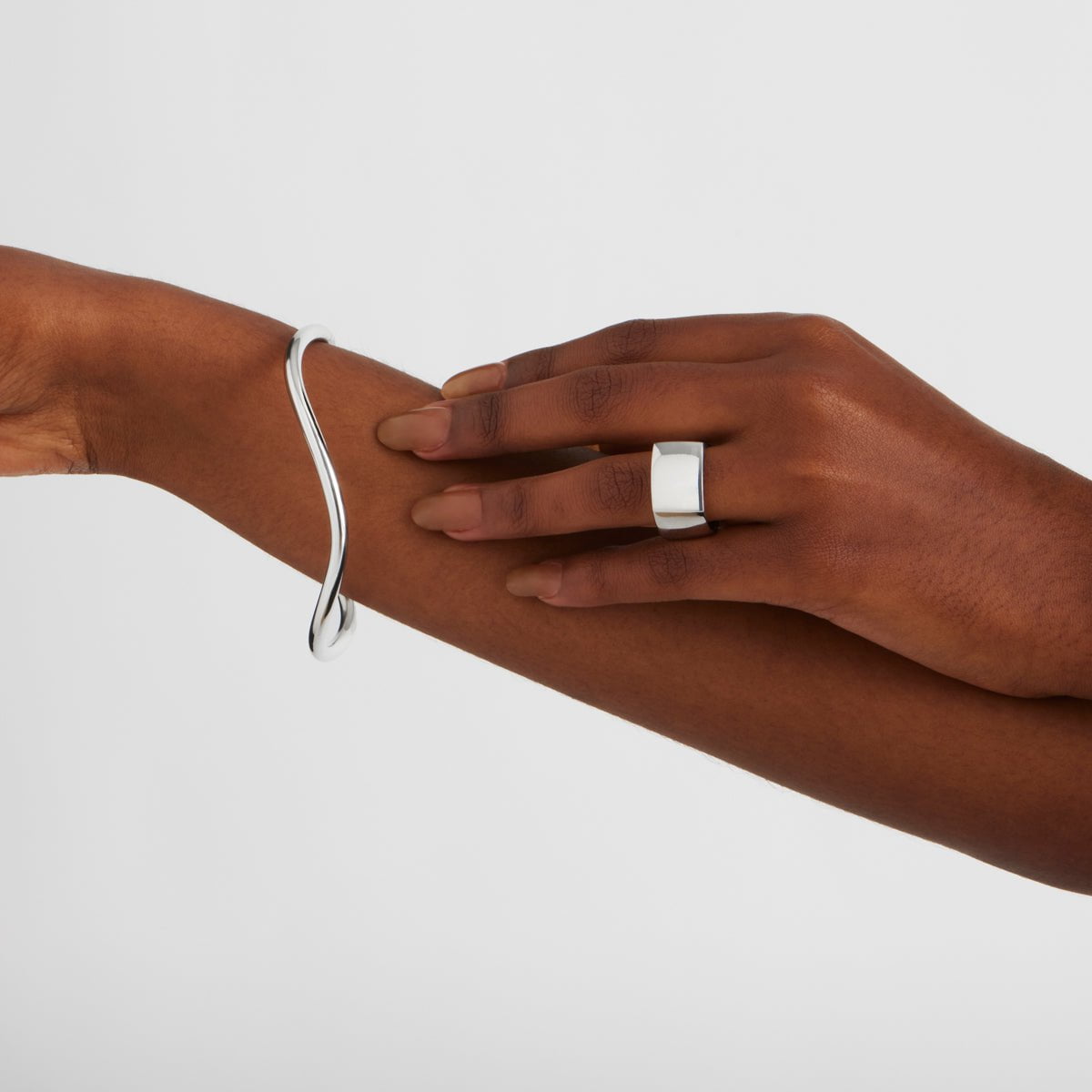 Najo Rings Silver / 8 Grotta Ring