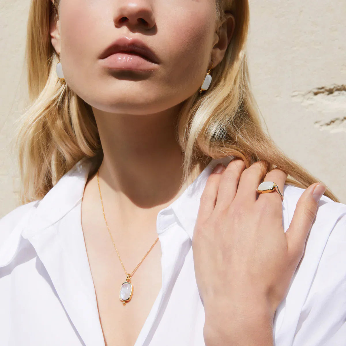 Najo Rings Najo Fleur Rainbow Moonstone Ring