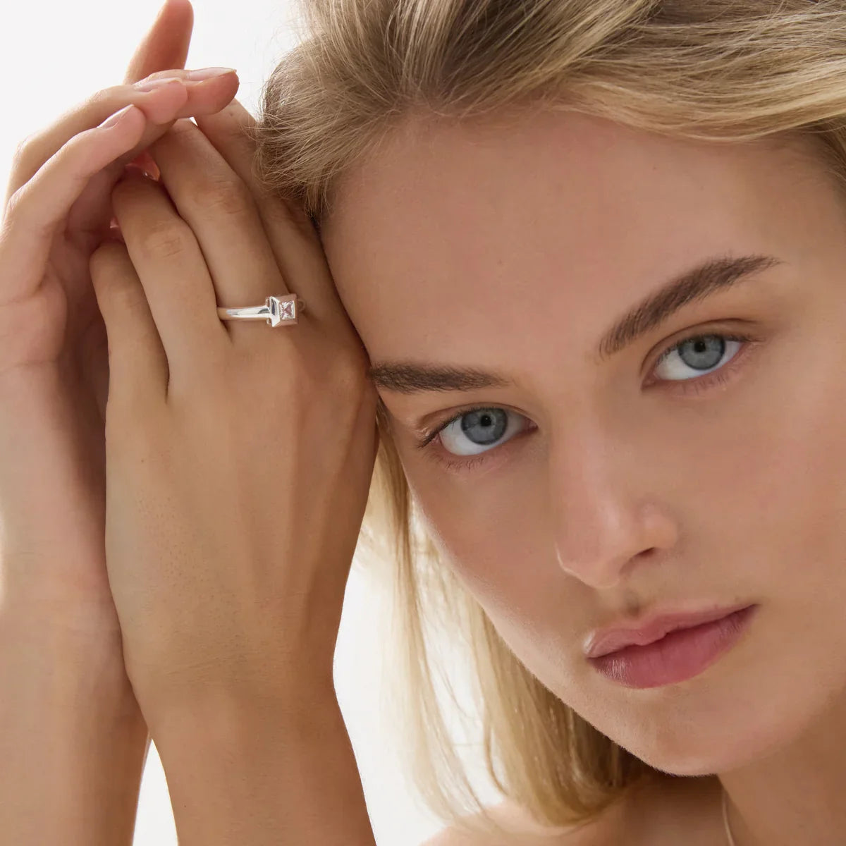 Najo Rings Small Najo Halo Cubic Zirconia Ring