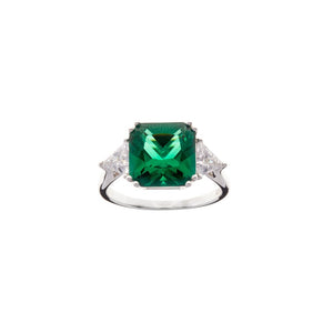 Sybella Rings Green / 6 Sybella Lottie ring